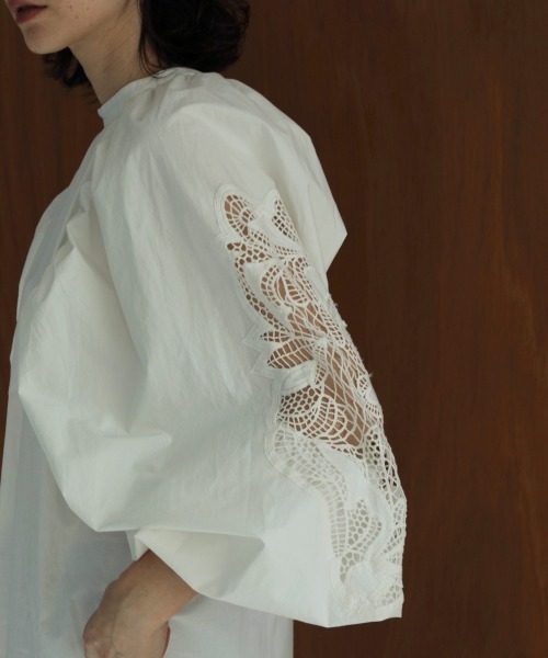 anuke（アンヌーク）の「anuke Cutwork Embroidery Dress 62410304（ワンピース・レディース・ブラック/ホワイト・38/36）」の5枚目の写真