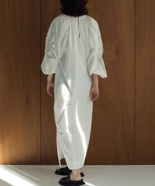 anuke（アンヌーク）の「anuke Cutwork Embroidery Dress 62410304（ワンピース・レディース・ブラック/ホワイト・38/36）」の8枚目の写真