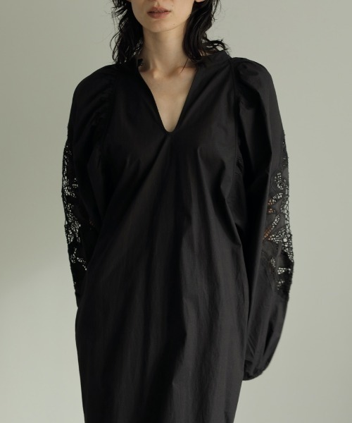 anuke（アンヌーク）の「anuke Cutwork Embroidery Dress 62410304（ワンピース・レディース・ブラック/ホワイト・38/36）」の12枚目の写真