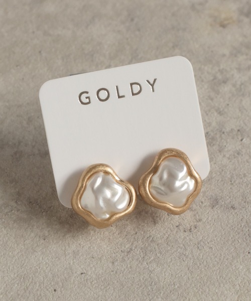 GOLDY（ゴールディ）の「バンピー パール × メタル フレーム イヤリング（イヤリング・レディース・ゴールド/シルバー系その他/ゴールド系その他/シルバー・FREE）」の5枚目の写真