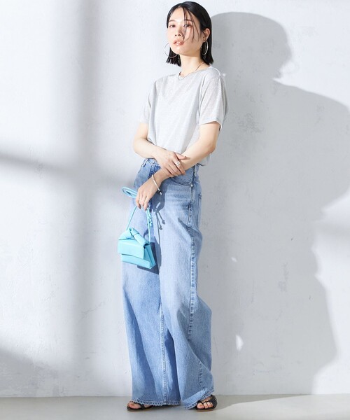 SHIPS(シップス)の「〈手洗い可能〉シアー ラメ クルーネック カットソー(Tシャツ/カットソー・レディース・シルバー/ブラック・ONE SIZE)」の12枚目の写真