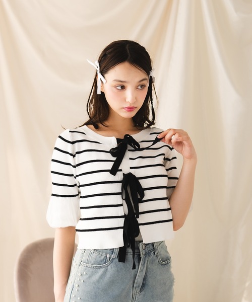 fupel（フぺル）の「【2WAY】triple ribbons border knit  cardigan / 2way三連リボンボーダーニットーカーディガン（Tシャツ/カットソー・レディース・グレー/オフホワイト・FREE）」の6枚目の写真