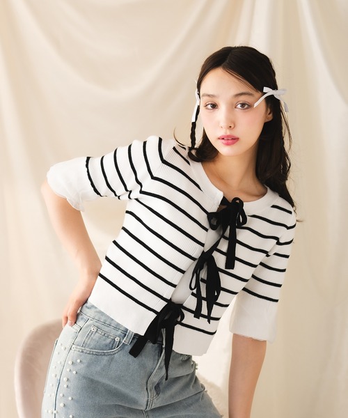 fupel（フぺル）の「【2WAY】triple ribbons border knit  cardigan / 2way三連リボンボーダーニットーカーディガン（Tシャツ/カットソー・レディース・グレー/オフホワイト・FREE）」の4枚目の写真