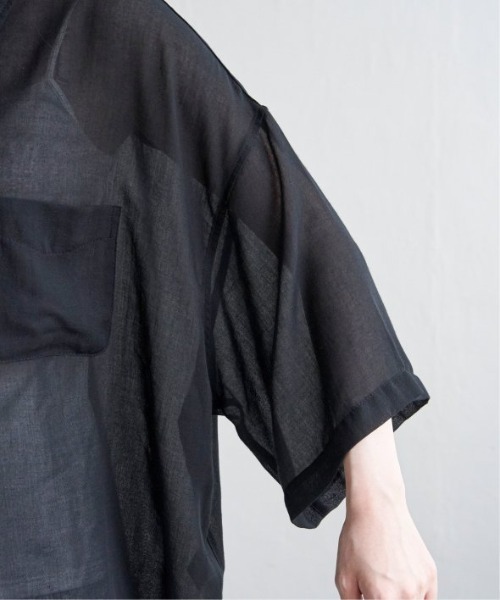 LBC(エルビーシー)の「シアーボックスシルエットシャツ(シャツ/ブラウス・レディース・その他23/オフホワイト/ブラック/ブルー・L/M)」の21枚目の写真