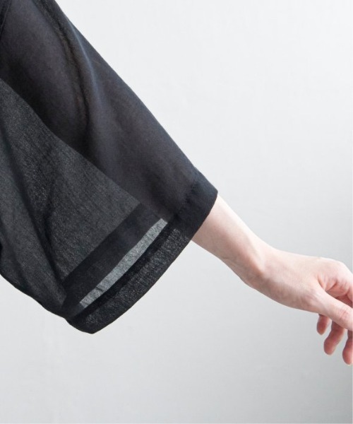 LBC(エルビーシー)の「シアーボックスシルエットシャツ(シャツ/ブラウス・レディース・その他23/オフホワイト/ブラック/ブルー・L/M)」の19枚目の写真