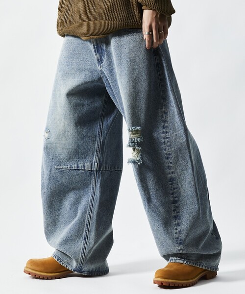 FREAK’S STORE/フリークスストア ワイドシルエット カーブ デニムパンツ/ダメージ加工（デニムパンツ）｜FREAK'S STORE（フリークスストア）