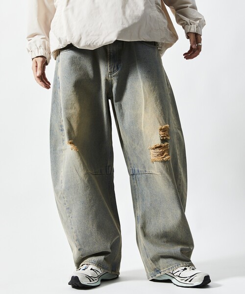 FREAK’S STORE/フリークスストア ワイドシルエット カーブ デニムパンツ/ダメージ加工（デニムパンツ）｜FREAK'S STORE（フリークスストア）