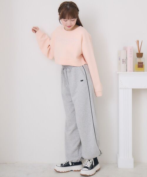 ems excite（エムズエキサイト）の「リボン刺繍ポンチPO（Tシャツ