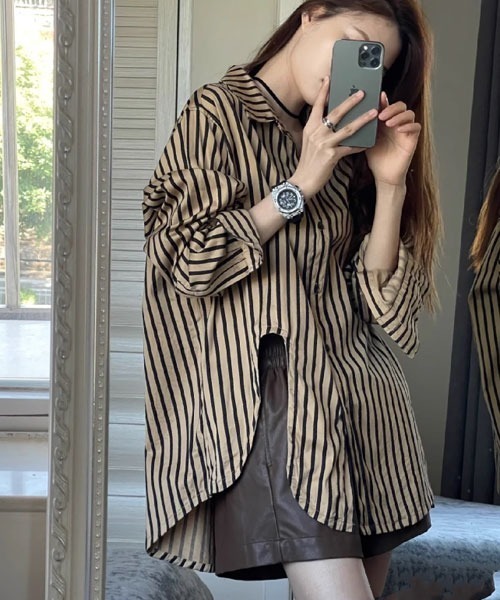 Mayree(メイリー)の「【Mayree】ストライプ カットデザイン シャツ(シャツ/ブラウス・レディース・ストライプ・SMALL/MEDIUM/LARGE)」の1枚目の写真
