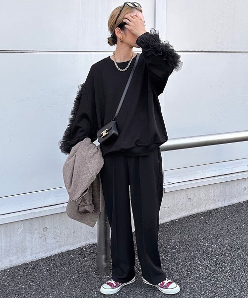 AMELY(エミリー)の「フリルチュールスリーブトップス(スウェット・レディース・グレー/ホワイト/ブラック・フリー)」の22枚目の写真