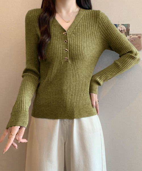 Miniministore(ミニミニストア)の「Vネックリブニットトップス ハーフボタン(ニット/セーター・レディース・カーキ/ブラック/アイボリー/ホワイト/ベージュ・FREE)」の5枚目の写真