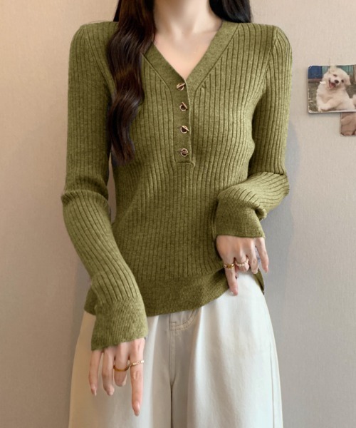 Miniministore(ミニミニストア)の「Vネックリブニットトップス ハーフボタン(ニット/セーター・レディース・カーキ/ブラック/アイボリー/ホワイト/ベージュ・FREE)」の16枚目の写真