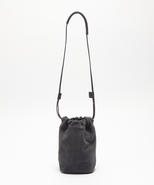 hobo（ホーボー）の「hobo/ホーボー DRAWSTRING POUCH COW SUEDE（ハンドバッグ・メンズ・チャコールグレー/キャメル・FREE）」の3枚目の写真