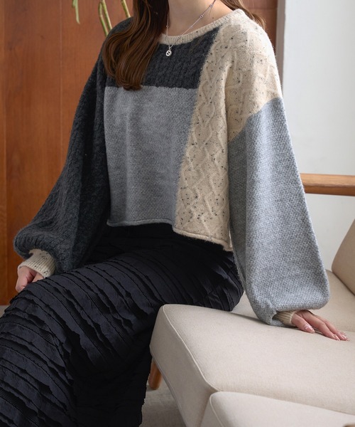 Ambre Neige(アンブルネージュ)の「パッチワークケーブルニット/WEB/EC限定商品(ニット/セーター・レディース・グレー系その他/ピンク系その他・FREE)」の7枚目の写真