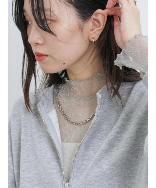 Samansa Mos2 blue（サマンサモスモスブルー）の「ラメチュールハイネックプルオーバー（Tシャツ/カットソー・レディース・キナリ/グレー/チャコールグレー・F）」の4枚目の写真