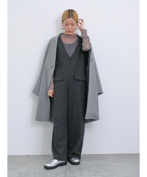 Samansa Mos2 blue（サマンサモスモスブルー）の「ラメチュールハイネックプルオーバー（Tシャツ/カットソー・レディース・キナリ/グレー/チャコールグレー・F）」の16枚目の写真