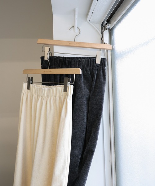 select MOCA（セレクトモカ）の「ベロアイージーパンツ（その他パンツ・レディース・チャコールグレー/アイボリー・LARGE/MEDIUM）」の15枚目の写真