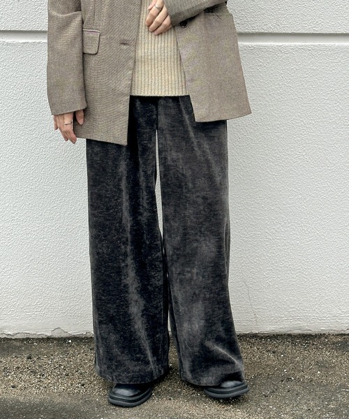 select MOCA（セレクトモカ）の「ベロアイージーパンツ（その他パンツ・レディース・チャコールグレー/アイボリー・LARGE/MEDIUM）」の22枚目の写真