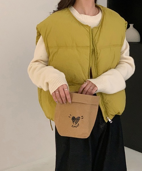 Vipoa（ヴィポア）の「ノーカラー中綿ベスト（ダウンベスト・レディース・マスタード/ブラック/ホワイト/ピンク・FREE）」の12枚目の写真
