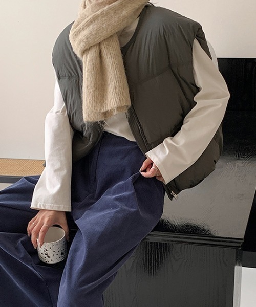 Vipoa（ヴィポア）の「ノーカラー中綿ベスト（ダウンベスト・レディース・マスタード/ブラック/ホワイト/ピンク・FREE）」の21枚目の写真