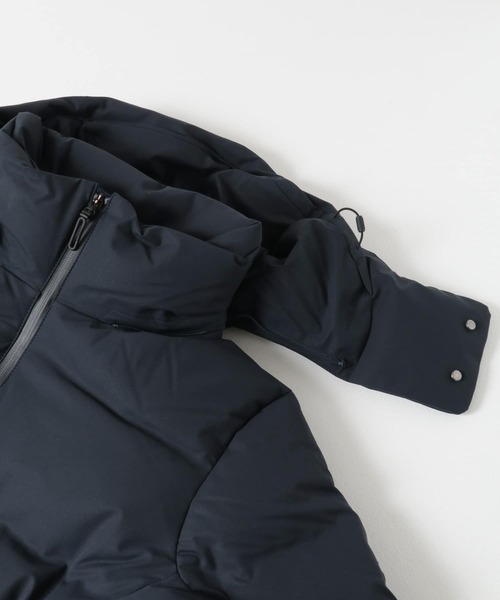 DESCENTE ALLTERRAIN（デサント　オルテライン）の「DESCENTE ALLTERRAIN　ANCHOR（ダウンジャケット/コート・メンズ・ネイビー/ブラック・LARGE/MEDIUM）」の9枚目の写真