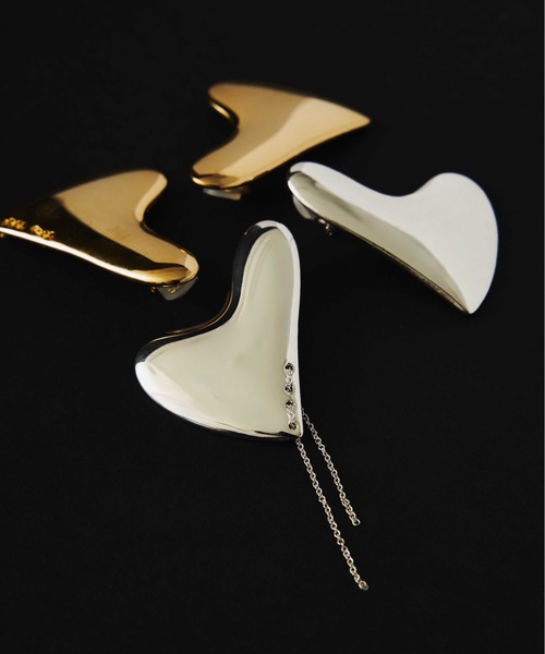 LAPUIS（ラピュイ）の「LAPUIS(ラピュイ)Heart Plate pierced earrings（ピアス（両耳用）・レディース・シルバー/ゴールド・FREE）」の10枚目の写真