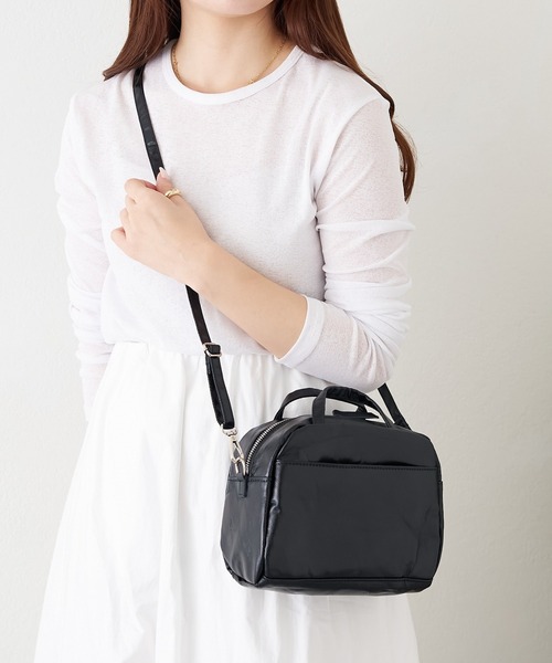 EARTH MADE（アースメイド）の「CANVAS 2WAY MINIBOSTON with POUCH（ボストンバッグ・レディース・ブラック/シルバー・フリー）」の21枚目の写真