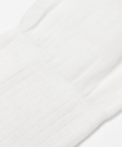 FOREVER 21（フォーエバー トゥエンティーワン）の「【2024FW】クシュハイソックス（ソックス/靴下・レディース・ホワイト/ブラック・FREE）」の3枚目の写真