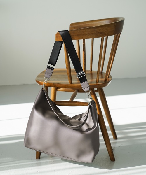 GLOBAL WORK（グローバルワーク）の「軽量ジャストポケット2WAYショルダー/248410（ショルダーバッグ・メンズ・ブラック/グレー/アイボリー・ONE SIZE）」の22枚目の写真