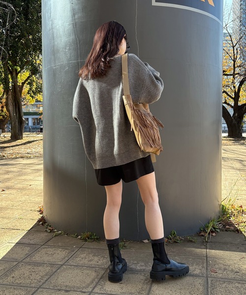 ISOOK（アイスー）の「【ISOOK / アイスー】フリンジショルダーバッグ / スクエアバッグ ハンドバッグ トートバッグ 大きめ 斜めがけ ZOZOTOWN限定（ショルダーバッグ・レディース・ブラック/ベージュ・FREE）」の9枚目の写真