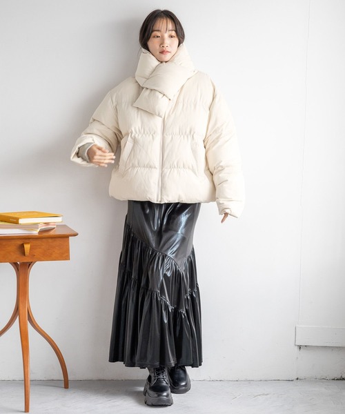 LOWRYS FARM（ローリーズファーム）の「エアサーマルナカワタマフラー 250399（マフラー・レディース・アイボリー/その他・FREE）」の6枚目の写真