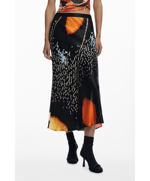 Desigual（デシグアル）の「FALBISCUITLACROIX ナイトスカイ プリントスカート ミディ（スカート・レディース・ブラック・XL/L/M/S/XS）」の4枚目の写真