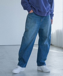 ヴィンテージ加工カーブシルエットデニムパンツ