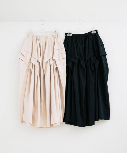LAATO（ラート）の「free volume skirt（スカート・レディース・オフホワイト/ブラック・FREE）」の10枚目の写真