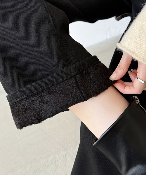 COCOMOMO（ココモモ）の「ひやっとしにくい 裏起毛 ストレート デニムパンツ ウエスト調整ボタン セミワイド デニム パンツ 秋服 冬服（デニムパンツ・レディース・ライトブルー/ダークブルー/グレー/ブラック・S/M/L/XL）」の8枚目の写真