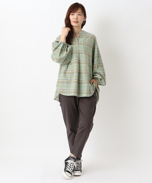 one'sterrace(ワンズテラス)の「チェック ギャザーシャツ(チュニック・レディース・グリーン系その他6/イエロー系8・02)」の12枚目の写真