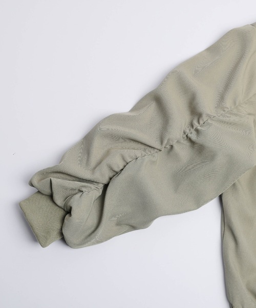 La-gemme（ラジェム）の「ドロスト ギャザーブルゾン（ブルゾン・レディース・ベージュ系その他/ブラック/カーキ・フリー）」の8枚目の写真