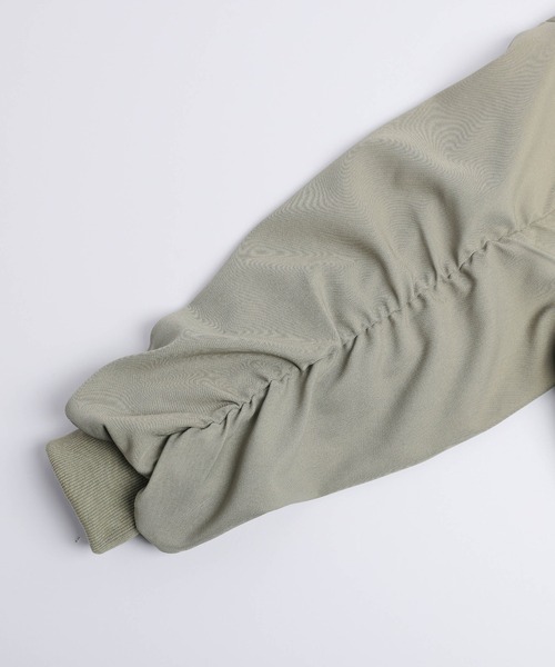 La-gemme（ラジェム）の「ドロスト ギャザーブルゾン（ブルゾン・レディース・ベージュ系その他/ブラック/カーキ・フリー）」の19枚目の写真