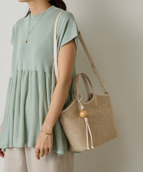 BEARDSLEY(ビアズリー)の「《russet×BEARDSLEY》カゴ2wayトートバッグ(トートバッグ・レディース・アイボリー/ブラック・SMALL)」の6枚目の写真