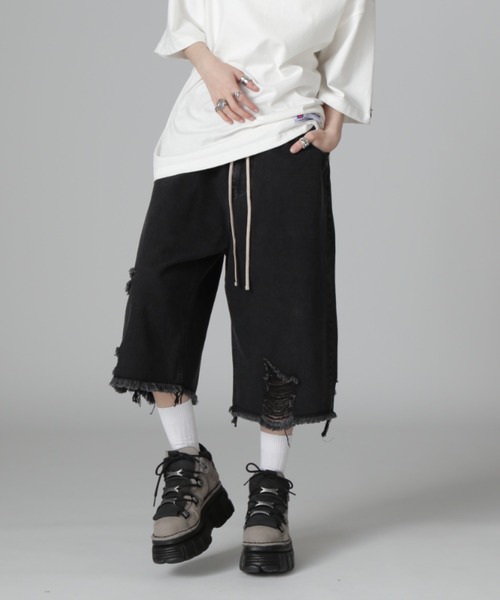 DANKE SCHON（ダンケシェーン）の「【WEB＆DEPOT限定】DankeSchon/ダンケシェーン/DESTOROY DENIM SHORTS（その他パンツ・レディース・グレー/ブラック・M/S/L）」の2枚目の写真