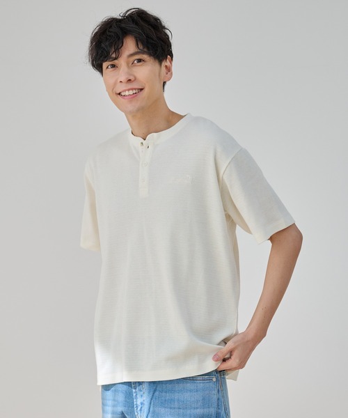 Arnold Palmer（アーノルドパーマー）の「ハニカムワッフル シェア ヘンリーネック Tシャツ（Tシャツ/カットソー・レディース・チャコールグレー/ライトベージュ/アイボリー・L/LL/M/S/XS）」の5枚目の写真