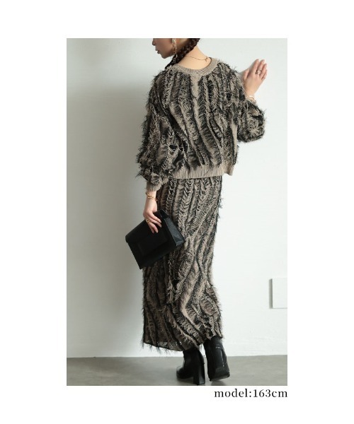 Sawa a la mode(サワアラモード)の「フリンジストライプニット(ニット/セーター・レディース・ブラック/マルチ・FREE)」の10枚目の写真