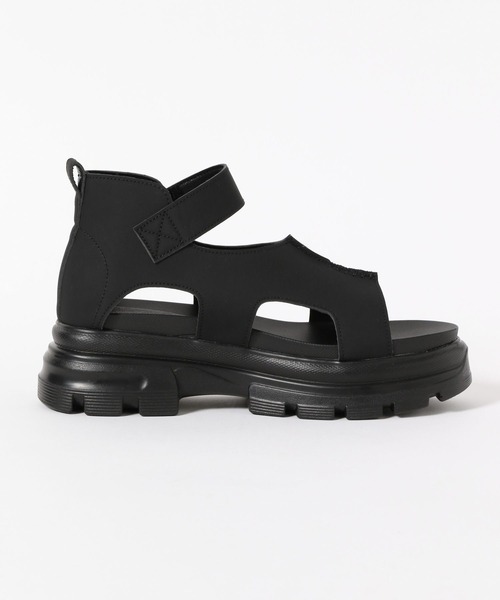 LEPSIM（レプシィム）の「厚底ソールサンダル　322183（サンダル・レディース・ブラック/アイボリー・LARGE/MEDIUM）」の7枚目の写真