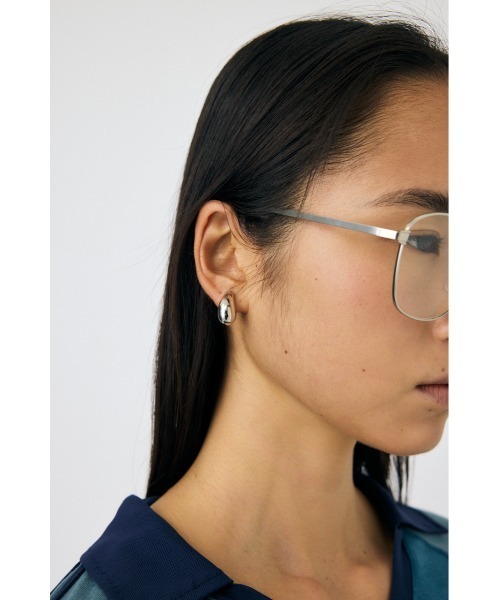 MOUSSY(マウジー)の「GLEAMING DROP ピアス(ピアス(両耳用)・レディース・シルバー/ゴールド・FREE)」の1枚目の写真
