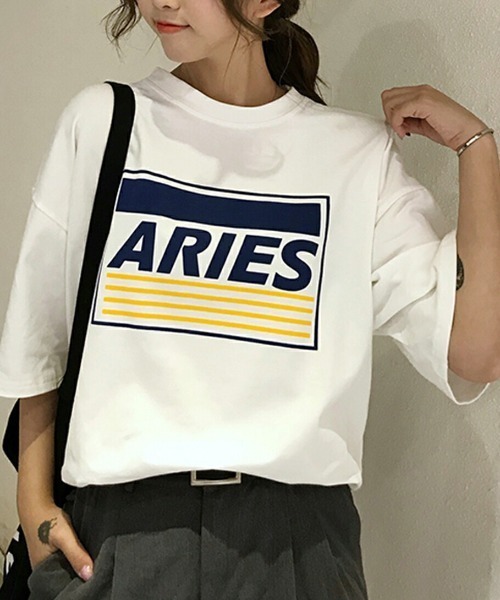 maison de LATIR(メゾンドラティール)の「夏服メンズライクなサイズ感が可愛いオーバーサイズロゴT 二の腕も日差しもさりげなくカバー◎半袖Tシャツ(Tシャツ/カットソー・レディース・ブラック/ホワイト/パープル・M/L/XL)」の6枚目の写真