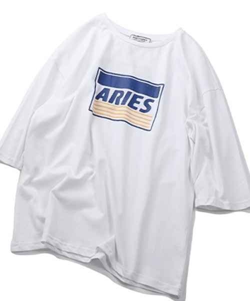 maison de LATIR(メゾンドラティール)の「夏服メンズライクなサイズ感が可愛いオーバーサイズロゴT 二の腕も日差しもさりげなくカバー◎半袖Tシャツ(Tシャツ/カットソー・レディース・ブラック/ホワイト/パープル・M/L/XL)」の14枚目の写真