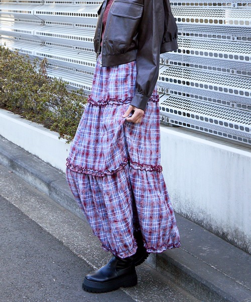 GORGE（ゴージ）の「《チェック柄×ティアードデザイン》レディース ロングスカート 体型カバー 春夏秋（スカート・レディース・レッド/ブラウン・F）」の5枚目の写真