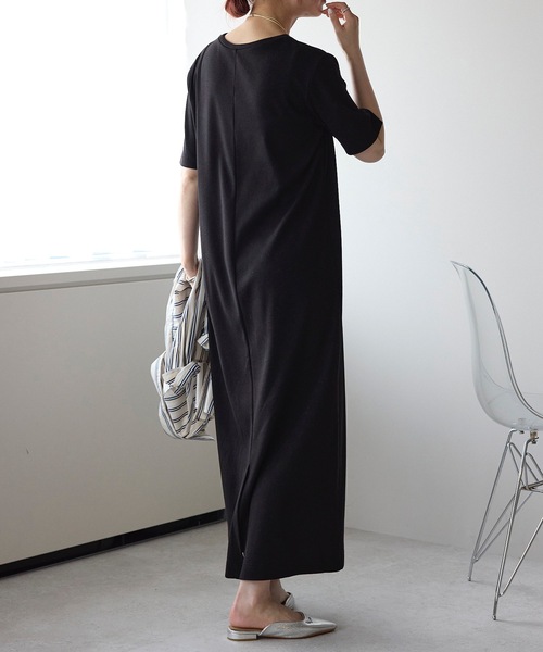 &HALF(アンドハーフ)の「リブロングワンピース(ワンピース・レディース・ブラック/ホワイト系その他/ブラウン系その他・M)」の15枚目の写真
