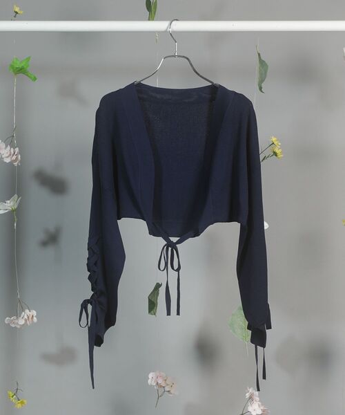 dazzlin（ダズリン）の「dazzlin ニットボレロ（カーディガン/ボレロ・レディース・イエロー/ネイビー/オフホワイト・FREE）」の3枚目の写真