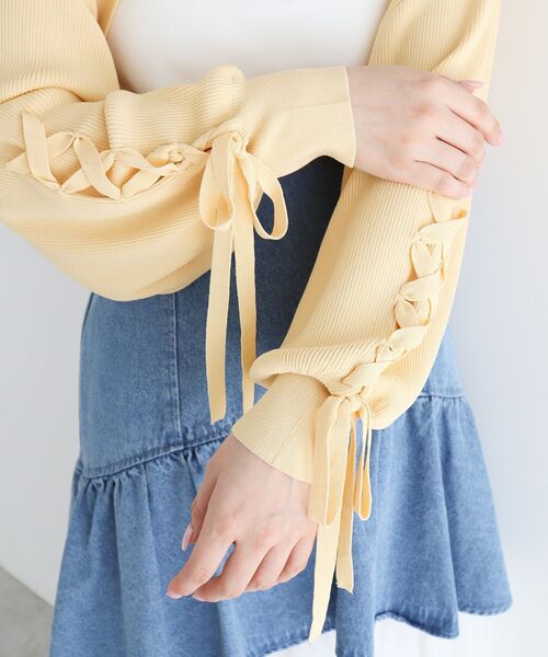 dazzlin（ダズリン）の「dazzlin ニットボレロ（カーディガン/ボレロ・レディース・イエロー/ネイビー/オフホワイト・FREE）」の14枚目の写真